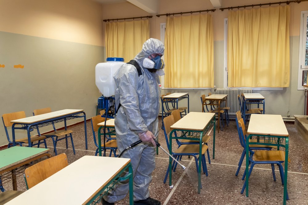 Firma della Valenti sulle restrizioni a Sciacca, disposta chiusura delle scuole per disinfestazione  fino al 17 marzo
