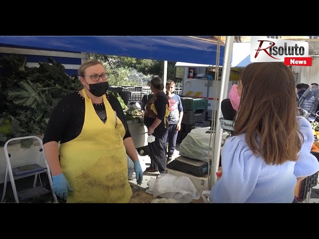 Meno presenze al mercato alimentare di San Michele a Sciacca, la paura del virus scoraggia le compre