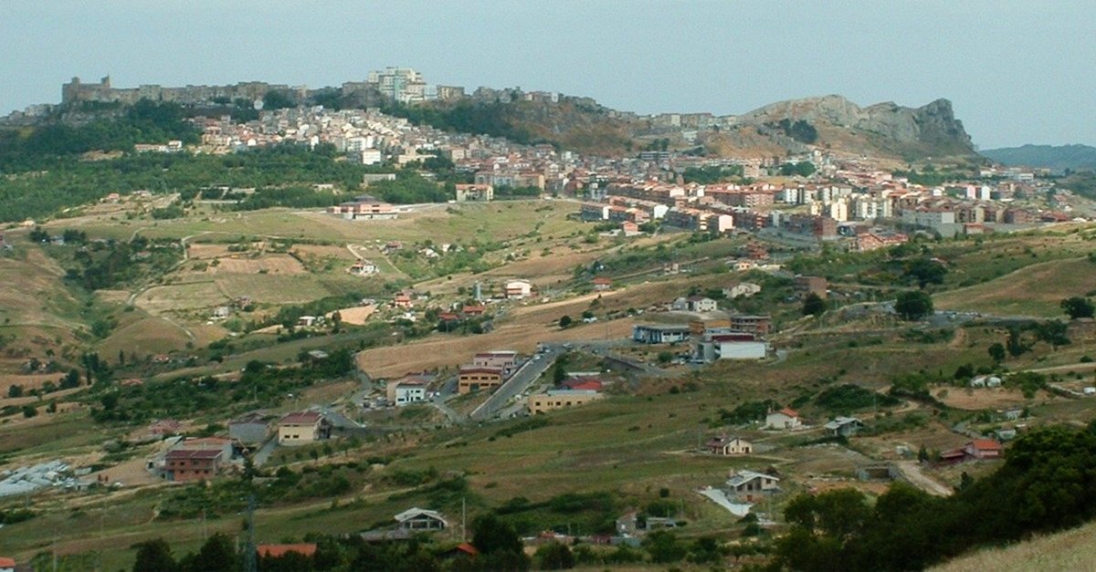 A Troina ti pagano per comprarti una casa e ristrutturarla