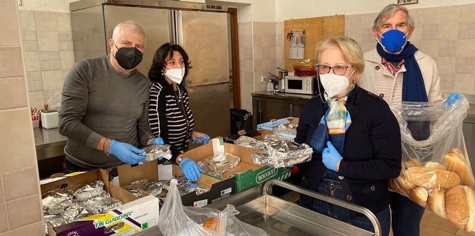 Pranzo di Pasqua alla mensa della solidarietà di Sciacca grazie al Rotary