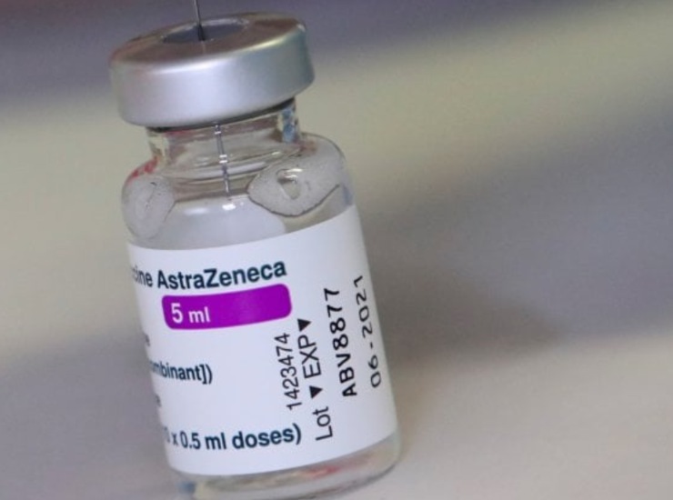Astrazeneca, record nella sola giornata di ieri con la somministrazione di quasi 10 mila vaccini