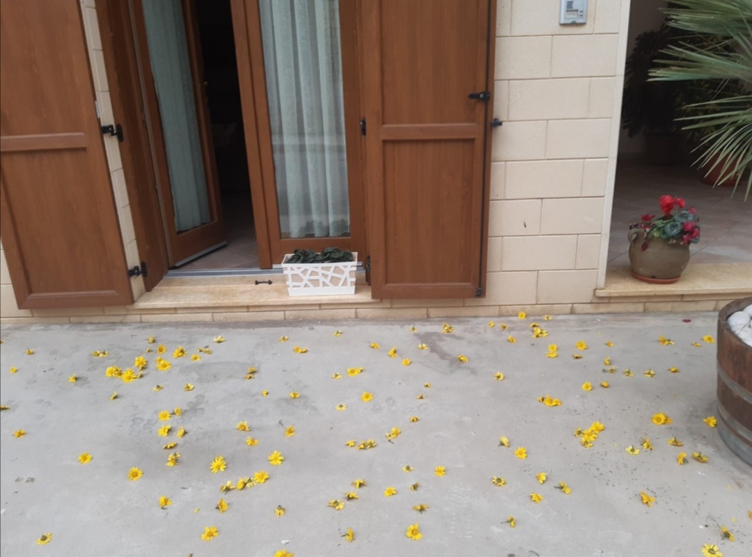 "Lu Sciuri di Maju", a Menfi e in altri paesi siciliani l'antica tradizione dei fiori di maggio