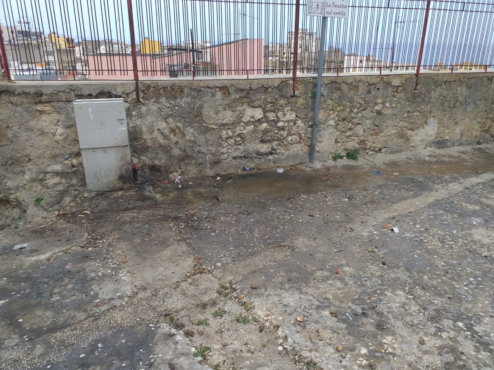 Bonificata nel quartiere di San Michele a Sciacca l’area antistante la Torre Campanaria