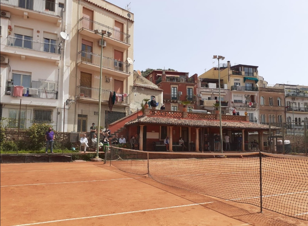 Campionato nazionale di serie C1, il Tennis Club Sciacca vince in trasferta a Taormina per 6 a 0
