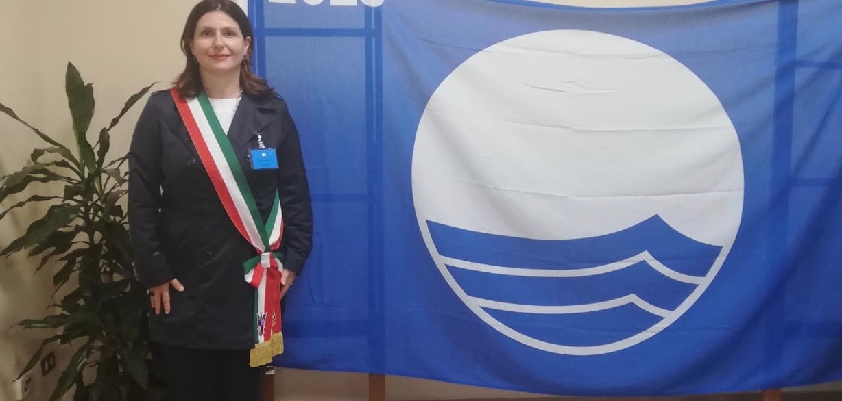 Menfi per la venticinquesima volta Bandiera Blu per il mare pulito