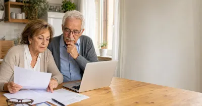 Over 65 e over 75, tutte le agevolazioni da chiedere: ticket sanitario, canone Rai, Tari e sconti postali