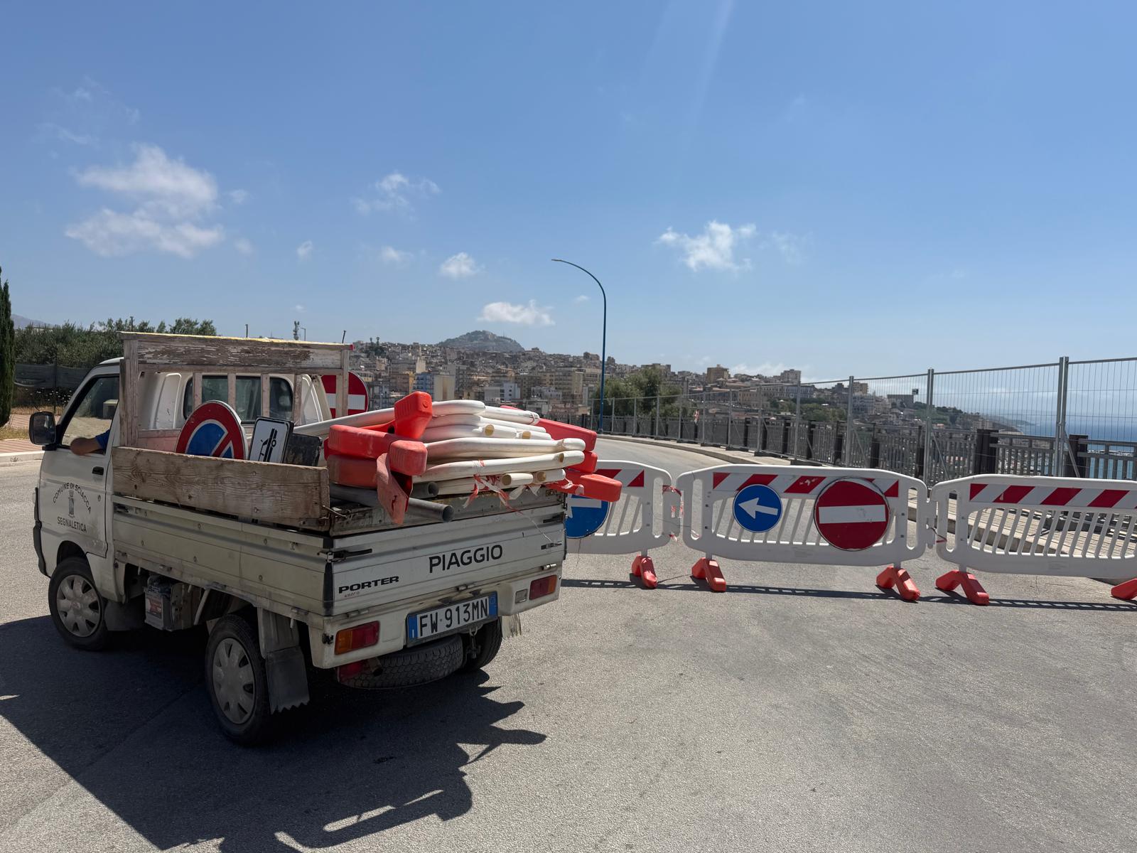 Sciacca, chiusa una corsia di via Allende per il cedimento del manto stradale