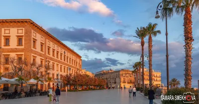 Donna cade in piazza Scandaliato a Sciacca, il Comune risarcisce 