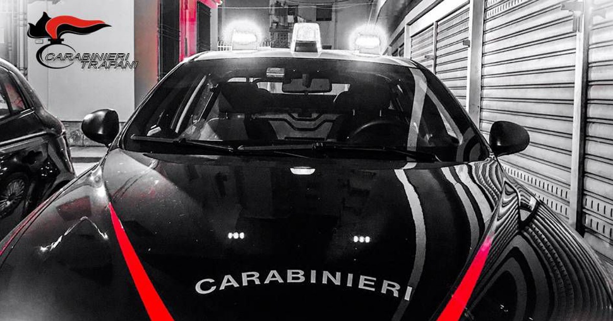 Campobello di Mazara, sottrae un’auto dell’Asp e tenta la fuga: denunciata una 31enne