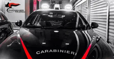 Campobello di Mazara, sottrae un’auto dell’Asp e tenta la fuga: denunciata una 31enne