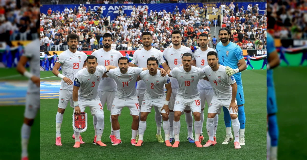 Giocatori iraniani lasciano un biglietto di pace nello spogliatoio dopo Iran-Belgio ai Mondiali