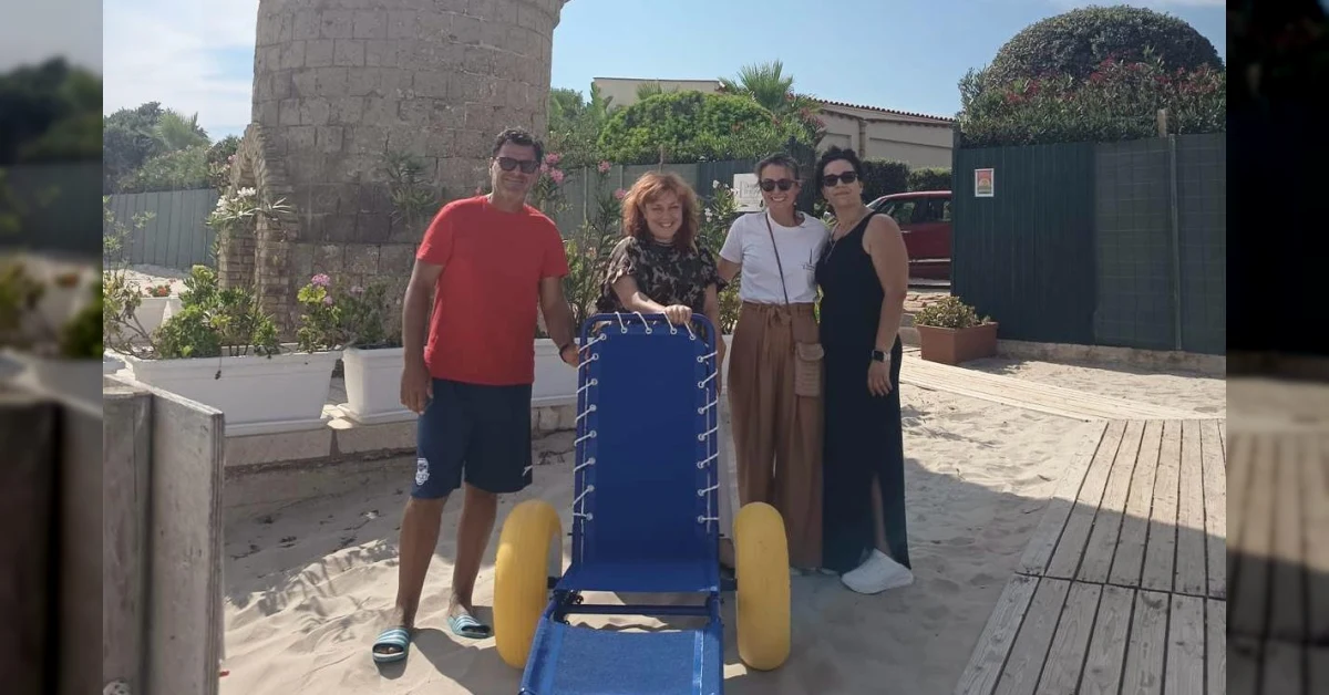 Cinque nuove sedie Job per l'accesso al mare sulle spiagge inclusive di Sciacca