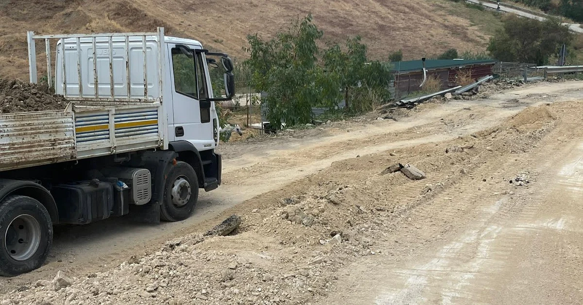 Lavori in corso in via del Poio a Sciacca per la messa in sicurezza della strada con intervento da 130 mila euro