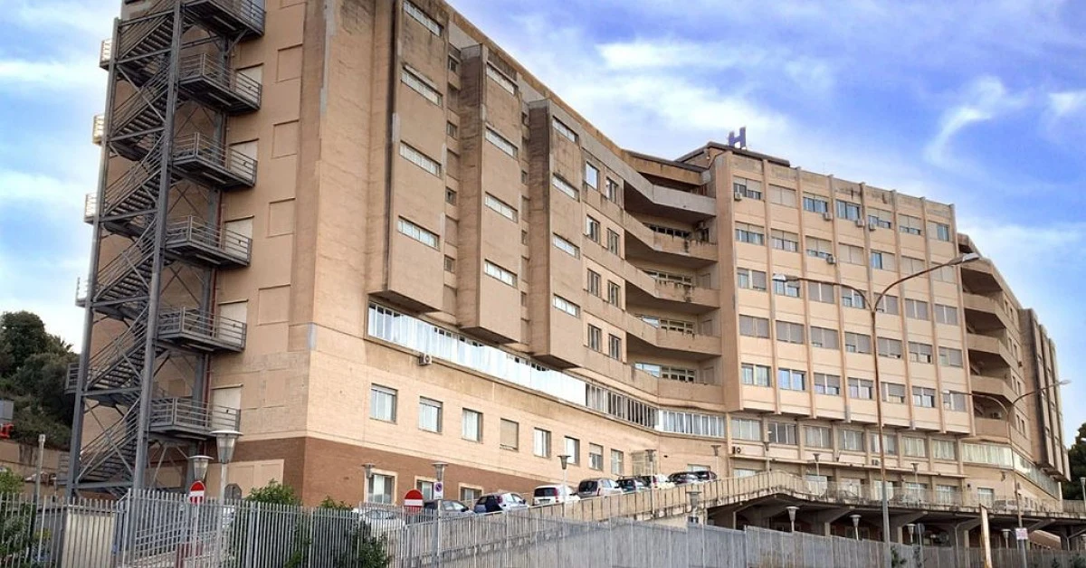 Tentato furto nella farmacia dell'ospedale di Licata, allarme antifurto e carabinieri sul posto