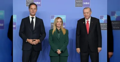 Meloni al vertice Nato di Ankara: l'Italia rispetta gli impegni ma decide tempi e priorità