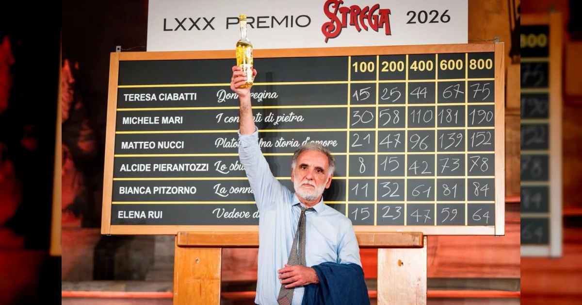 Michele Mari con il romanzo 'I convitati di pietra' vince il Premio Strega 2026