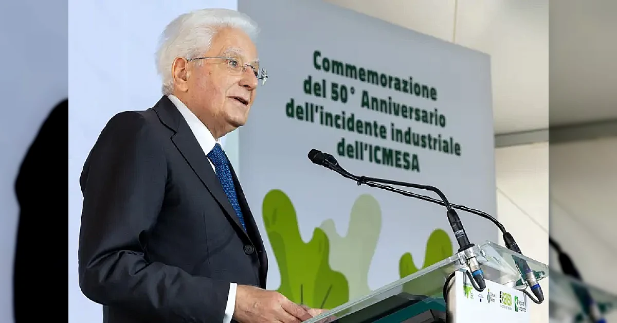Presidente Mattarella durante il discorso per il 50° del disastro di Seveso al Bosco delle Querce