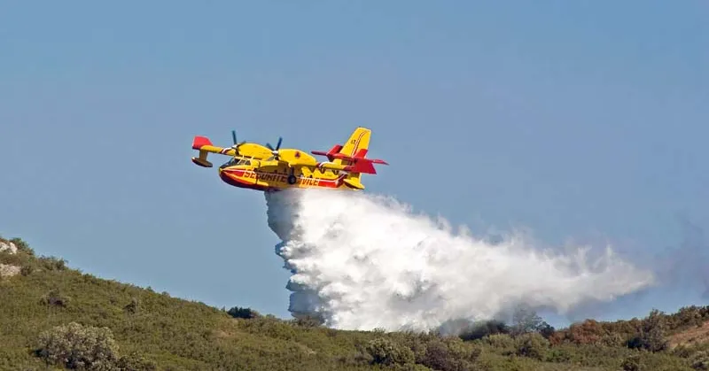 Allerta incendi in Sicilia: domani rischio massimo in sei province, Palermo anche da bollino rosso per il caldo