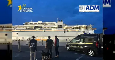 Pozzallo, cassaforte piena di lingotti e gioielli in auto: denunciato un cittadino siriano