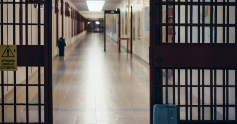 De Lucia: “Le organizzazioni criminali controllano gli equilibri nelle carceri”