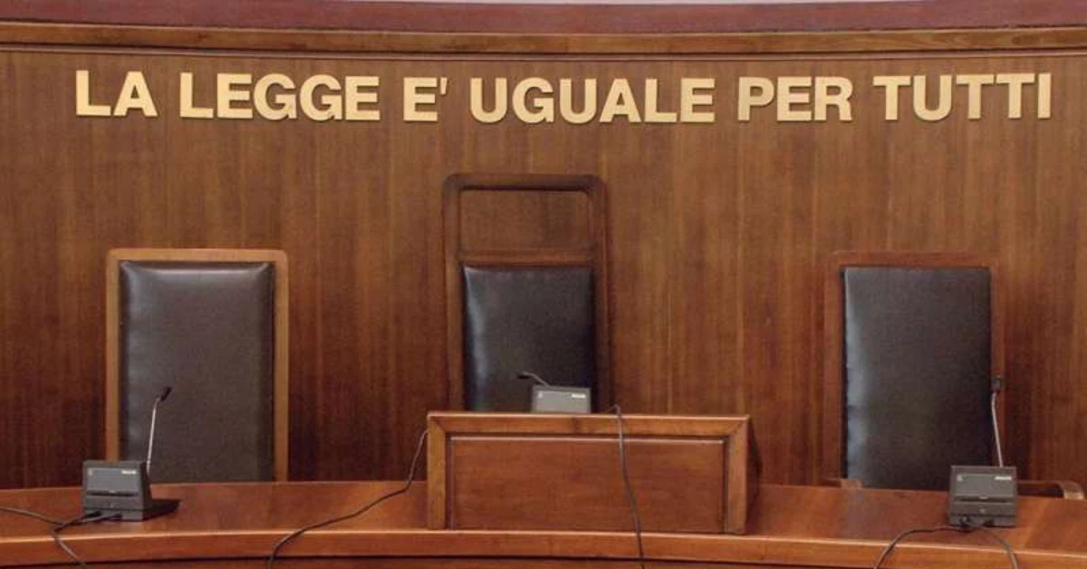 Femminicidio: condanna all'ergastolo per l'uccisione della moglie con sedici coltellate