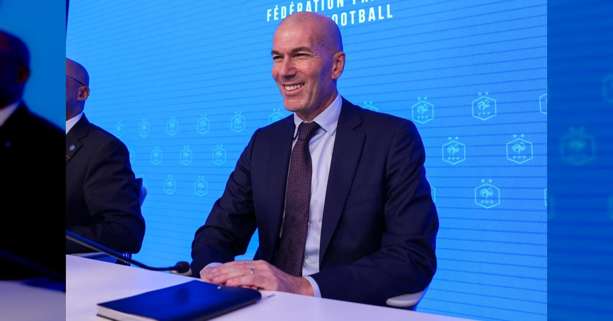 Zinedine Zidane nuovo commissario tecnico della nazionale francese di calcio con contratto quadriennale