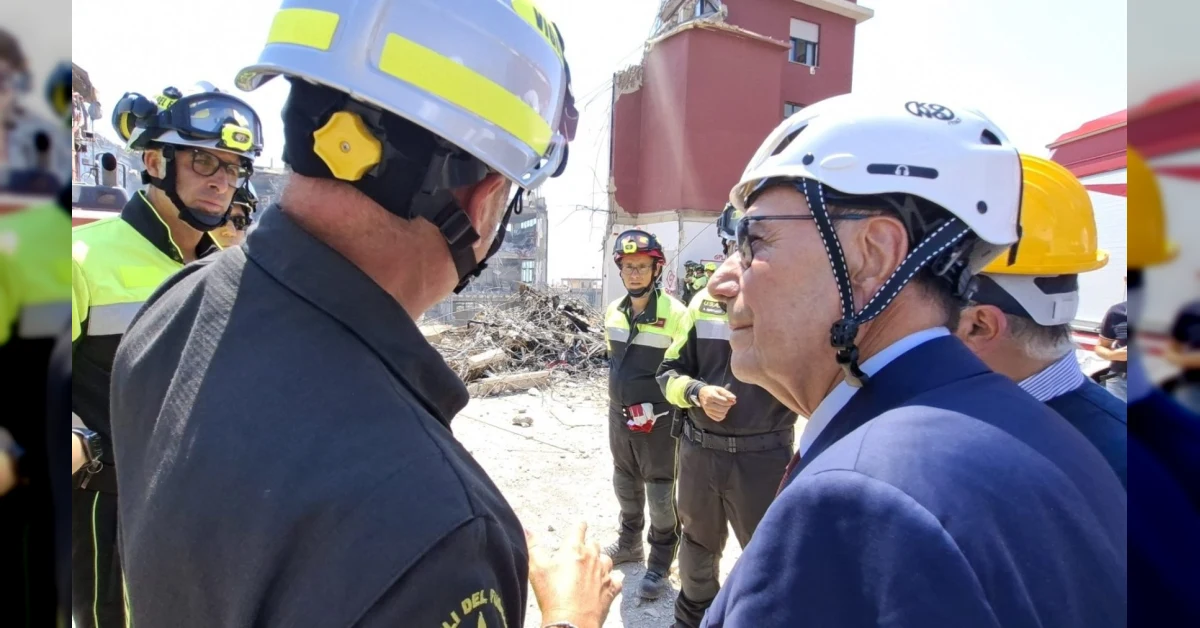 Crollo palazzina a Pistunina, Messina: i soccorritori lavorano tra le macerie