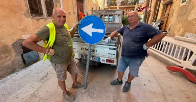 Due sole unità per la squadra addetta alla segnaletica del Comune di Sciacca anche con lavori  di grande fatica