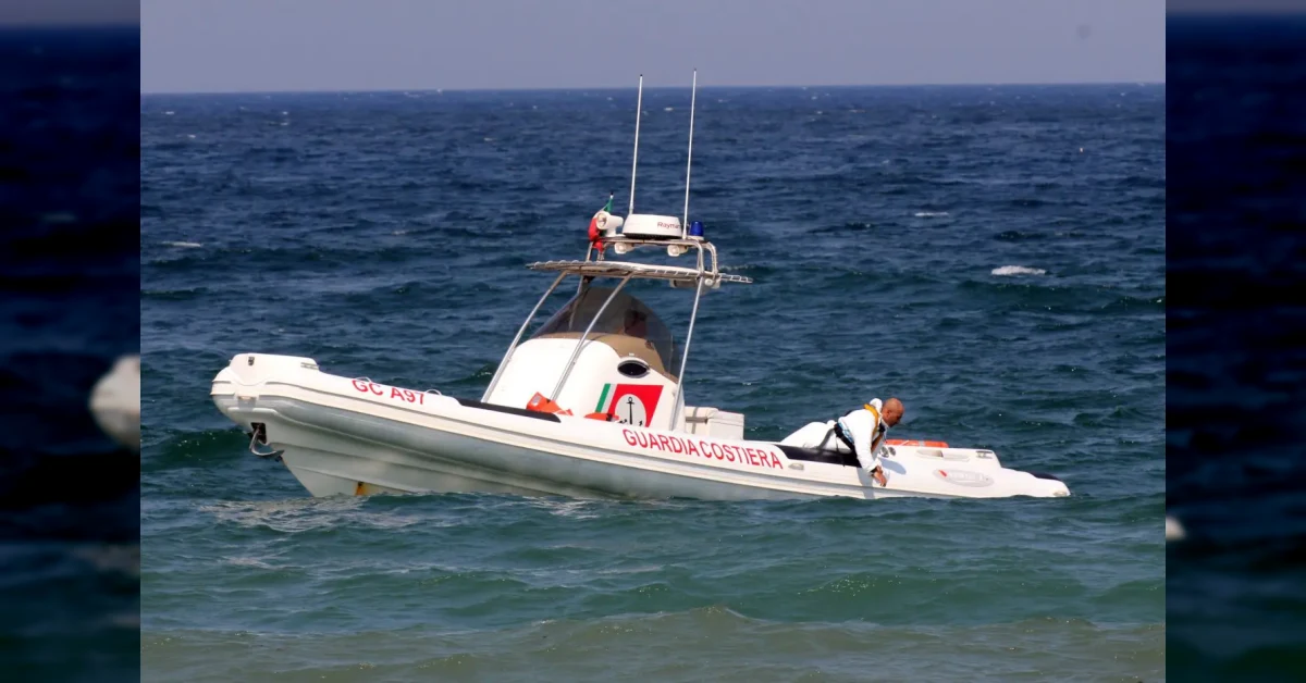 Tragedia a Lampedusa: sub travolto da un gommone, il regista Cristiano Giamporcaro