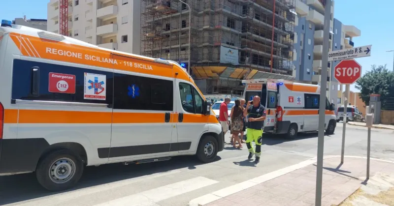 Scontro tra auto e scooter a Sciacca, due feriti