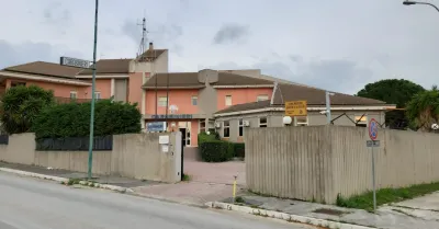 Esce più volte da casa mentre si trova ai domiciliari, carcere per un menfitano