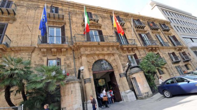 Rimborso Irpef 50% in Sicilia per chi trasferisce la residenza dall'estero