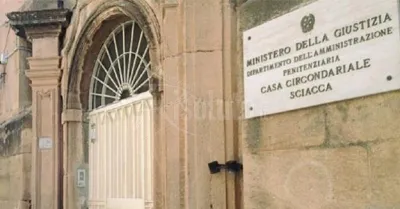 Era latitante da quasi due mesi, agrigentino si costituisce nel carcere di Sciacca