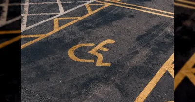 Disabilità, il nuovo contrassegno parcheggio durerà dieci anni e sarà gratuito a casa