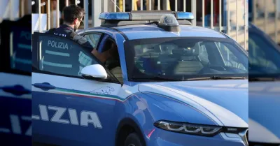 Donna uccisa a coltellate a Colleferro, fermato un uomo dalla polizia