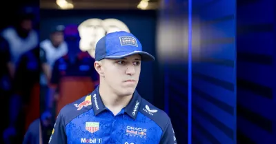 Hadjar salta il GP d'Olanda per infortunio al polso, Lawson lo sostituisce in Red Bull