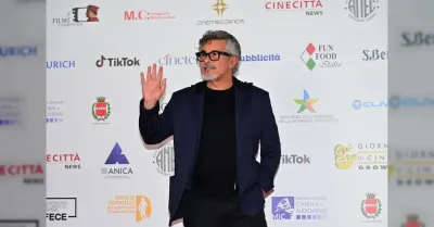 Paolo Genovese compie 60 anni e il suo cinema delle relazioni conquista il mondo