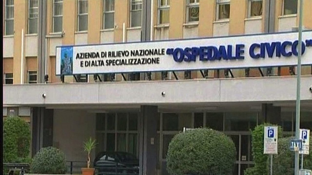 Arrestato uomo che ha devastato il pronto soccorso dell'ospedale Civico di Palermo