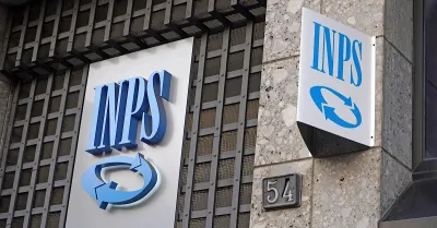 INPS recupera la quattordicesima da dicembre 2026 e taglia la pensione: 60 rate per i pensionati pubblici