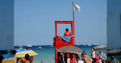 Bagnino 62enne muore ad Andora mentre salva un turista, doppia tragedia in mare