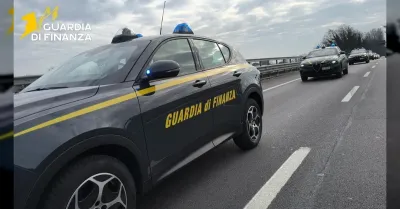 Sequestrati 400 kg di droga tra Spagna e litorale romano, 6 misure cautelari
