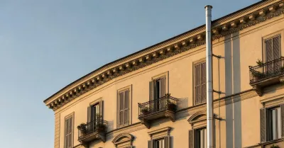 Canna fumaria in condominio senza via libera dell'assemblea ma il decoro architettonico ferma i lavori