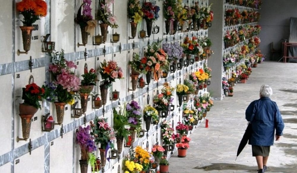 Resti umani in un bidone al cimitero di Marsala, il Comune avvia accertamenti