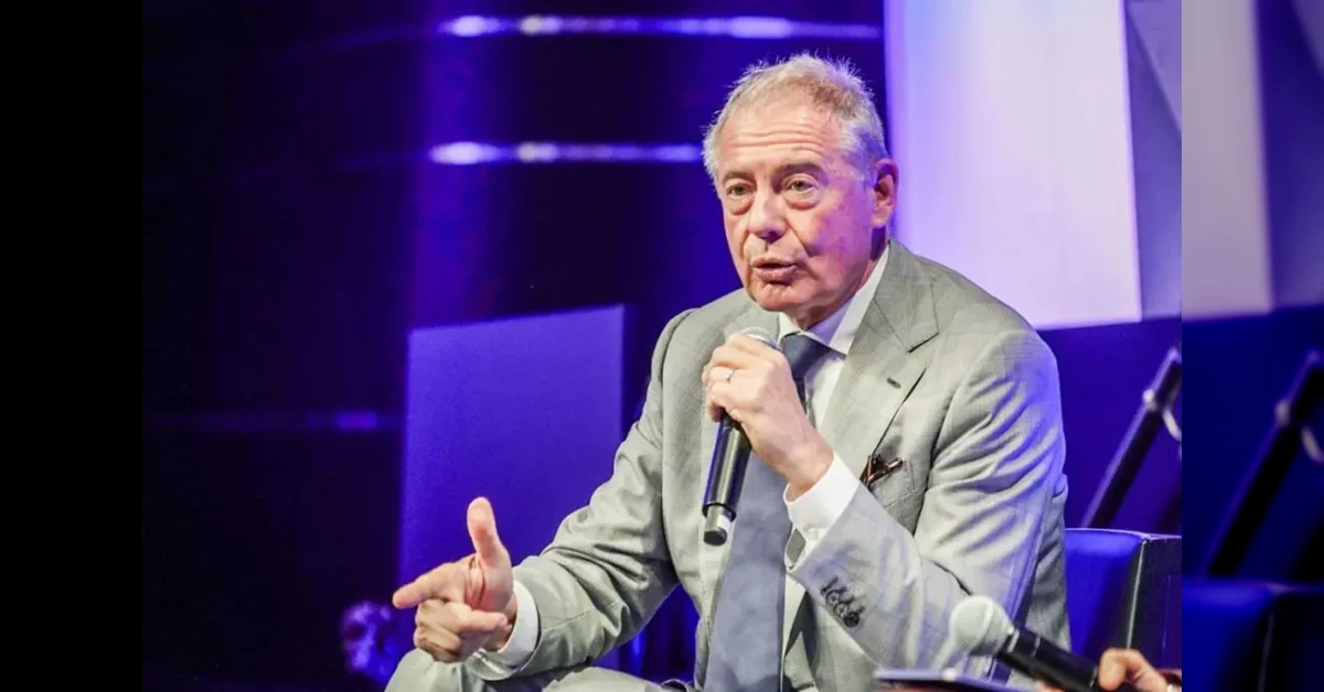 Il ministro Adolfo Urso parla di energia e accise in un contesto istituzionale