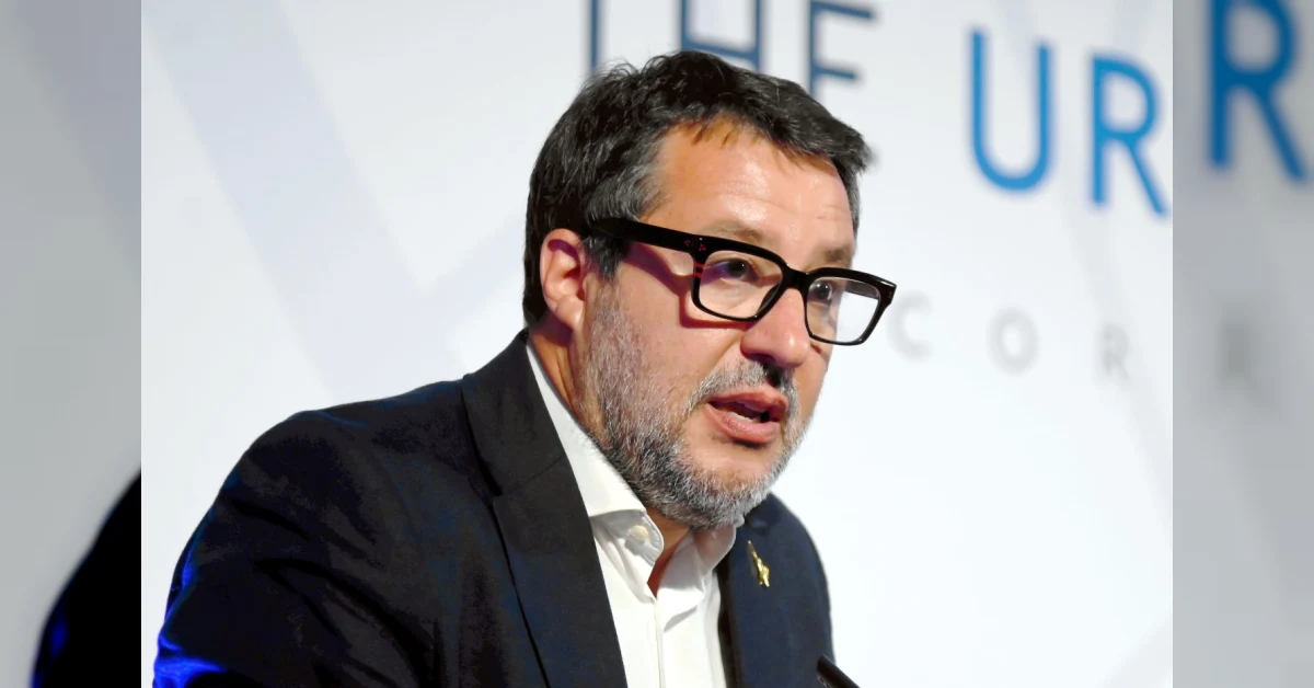 Matteo Salvini propone tassa banche e pensione a 64 anni