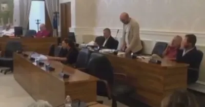 Pd, 5 Stelle e Verdi: “Addio per sempre a Termine”