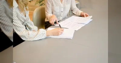Cassazione, ord. 2342/2026: se il venditore mente sull'ipoteca il notaio non risponde