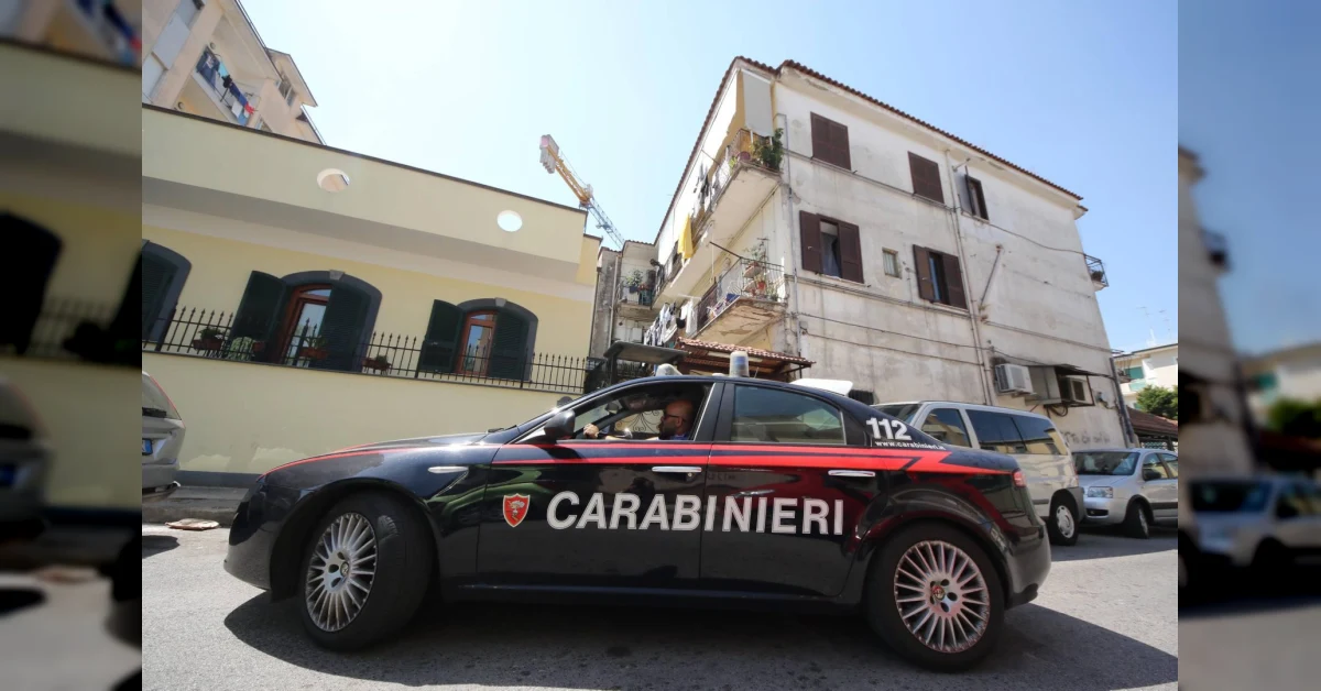 Carabinieri in azione durante il blitz tra Caivano e Casoria: 34 arresti e colpo al clan Angelino