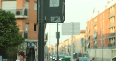 Autovelox non omologato, Giudice di Pace Lecce annulla multa e smonta il decreto Salvavelox