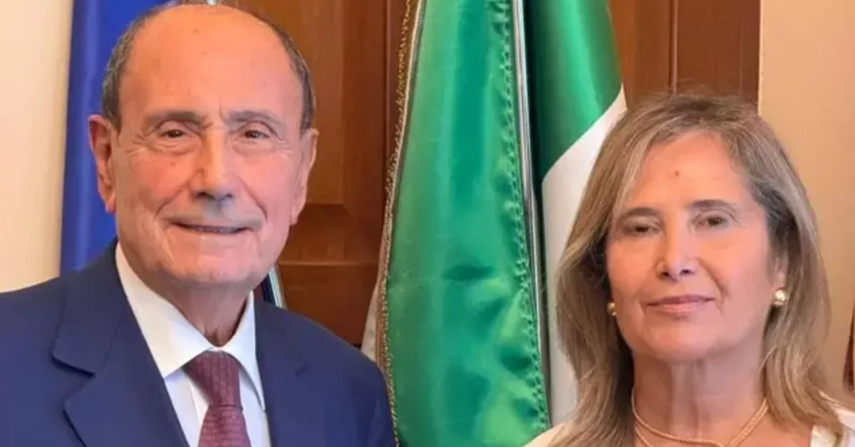 Ritratto istituzionale di Francesca Garigliano, nuovo assessore regionale siciliano alla Funzione pubblica